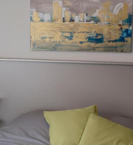 Студия Стандарт, Smartappart Saint Nazaire