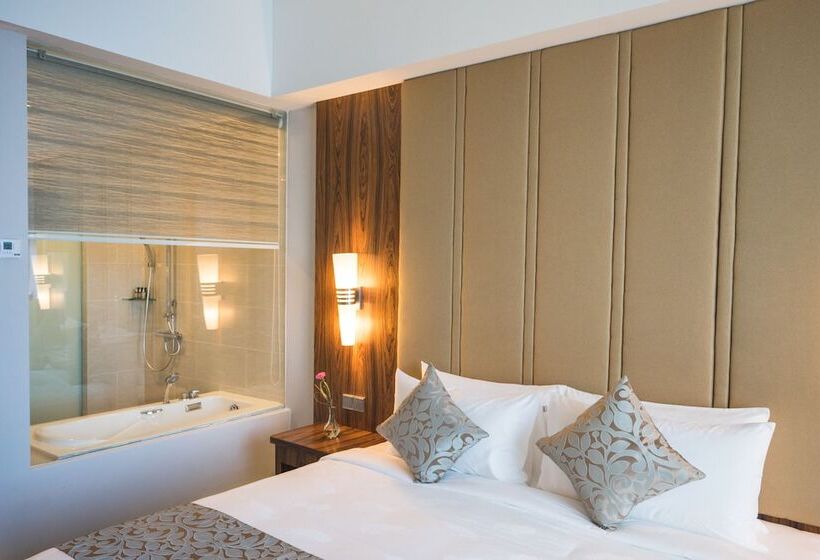 キングサイズベッドのデラックスルーム, Zenith Hotel Putrajaya