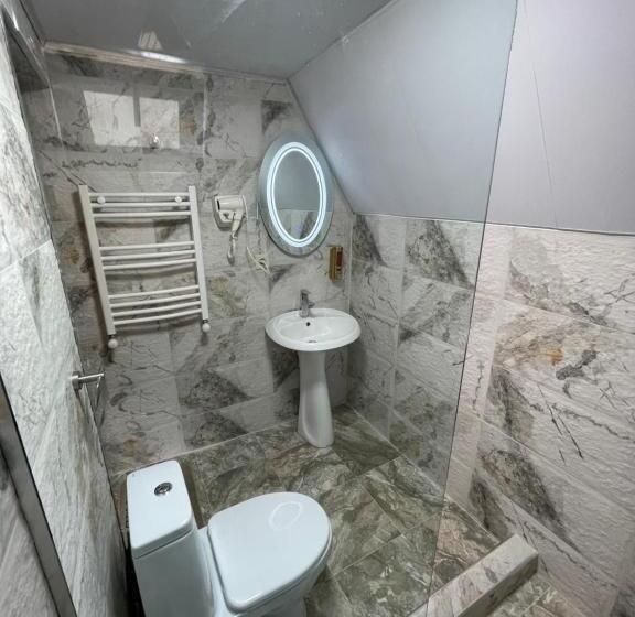 کلبه ییلاقی, Guesthouse Elli & Cottages