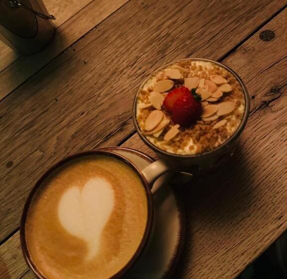 کلبه ییلاقی سوپریور یک خوابه, Guesthouse Elli & Cottages