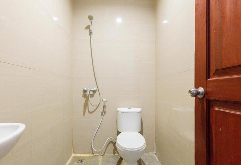 Номер Стандарт, Reddoorz @ Raya Ngagel 2