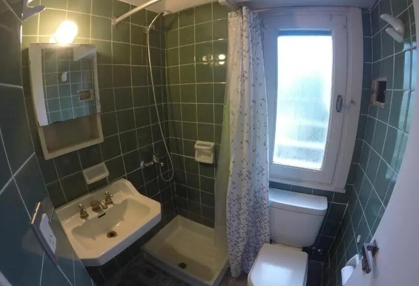 庭の見えるシングルルーム, Deaf Twins Bed/breakfast