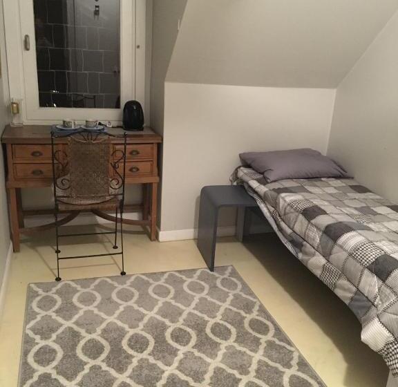 Одноместный Номер Вид на Сад, Deaf Twins Bed/breakfast