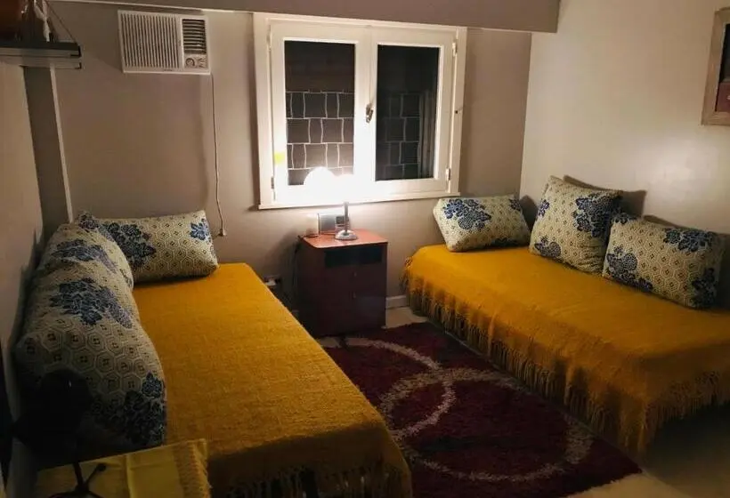 ガーデンビュースタンダードルーム, Deaf Twins Bed/breakfast