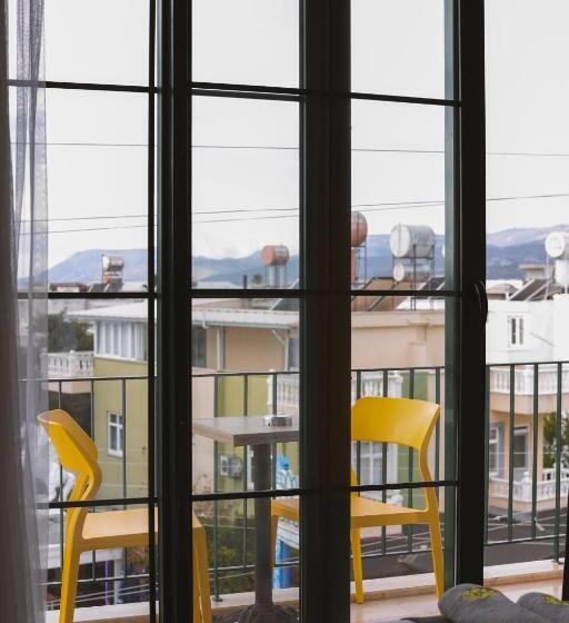 キングサイズベッドのスタンダードルーム, Limon Inn Hotel, Taşucu