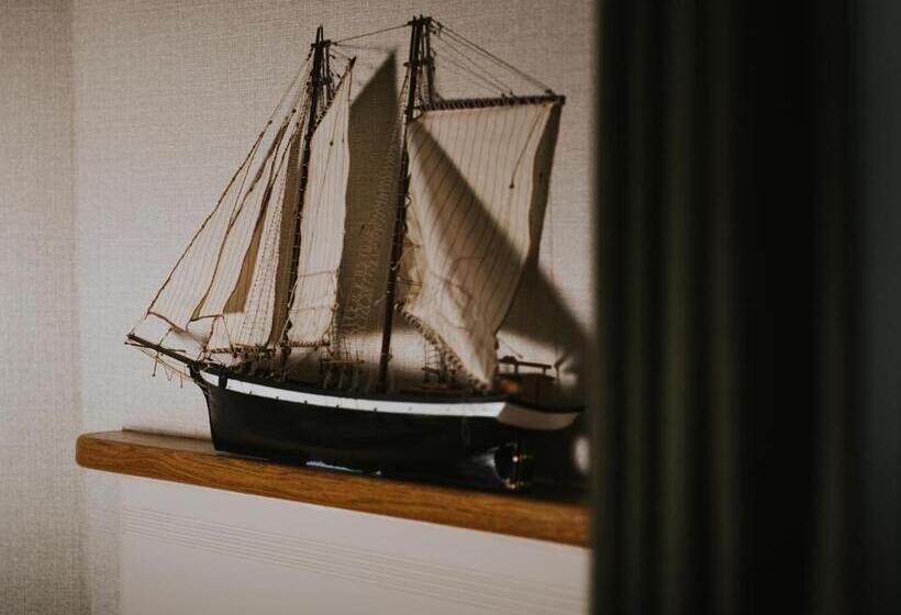 Номер Стандарт Вид на Море, The Hope And Anchor Pub