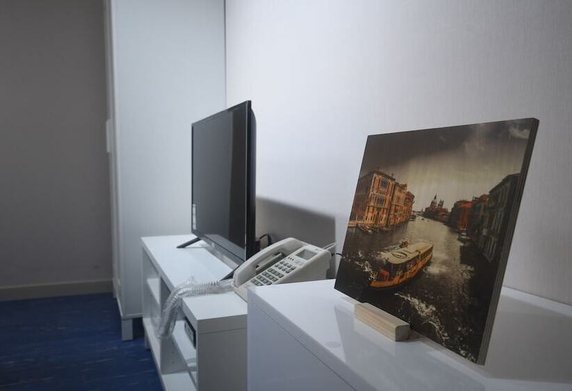 اتاق استاندارد, Bluehum Guesthouse Hostel