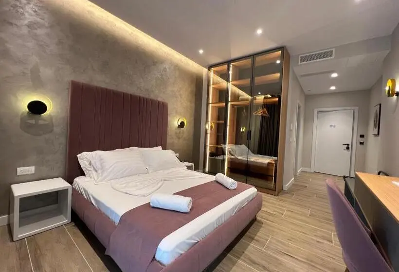 اتاق لوکس سه تخته, Domus Hotel & Apartments