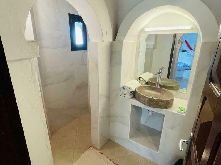 침실 2개 스위트, African Queen Lodge