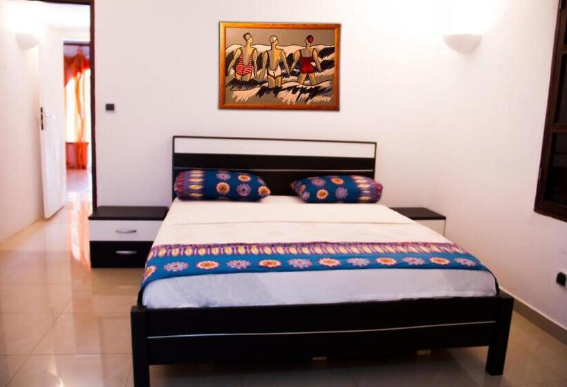 침실 2개 스위트, African Queen Lodge