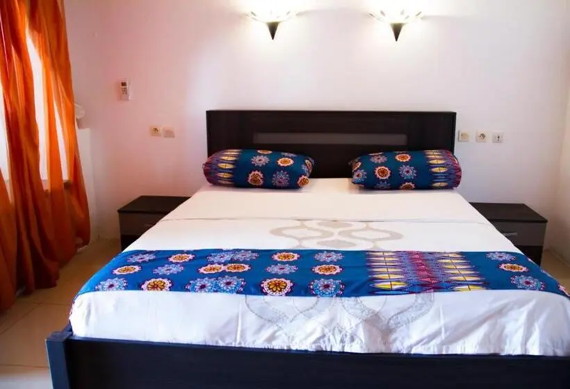 سوئیت 2 خوابه, African Queen Lodge
