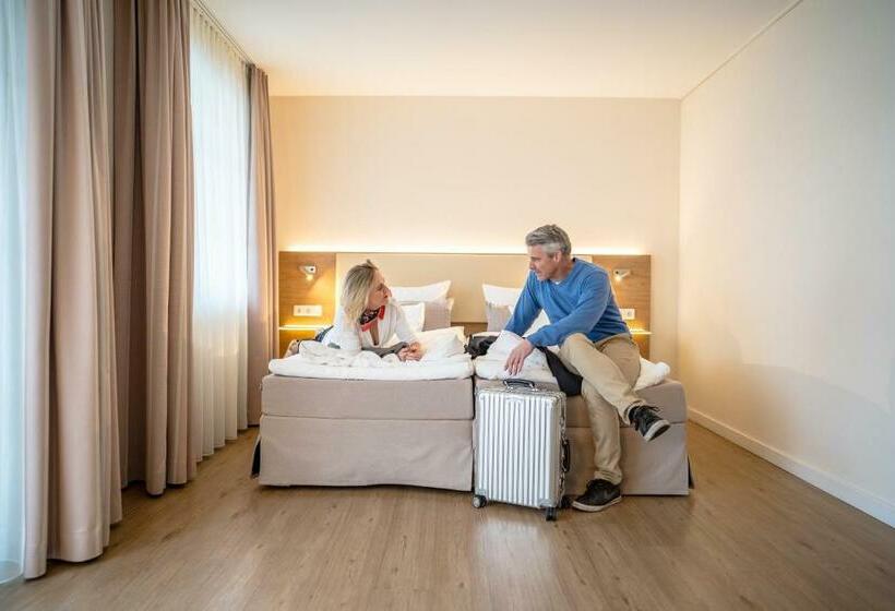 חדר קומפורט, Stüttgens