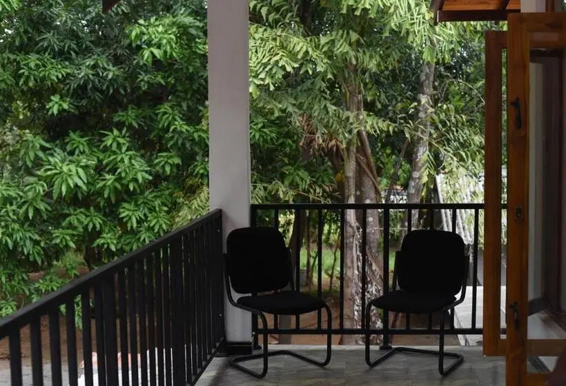 ファミリールーム, Kithmi Resort