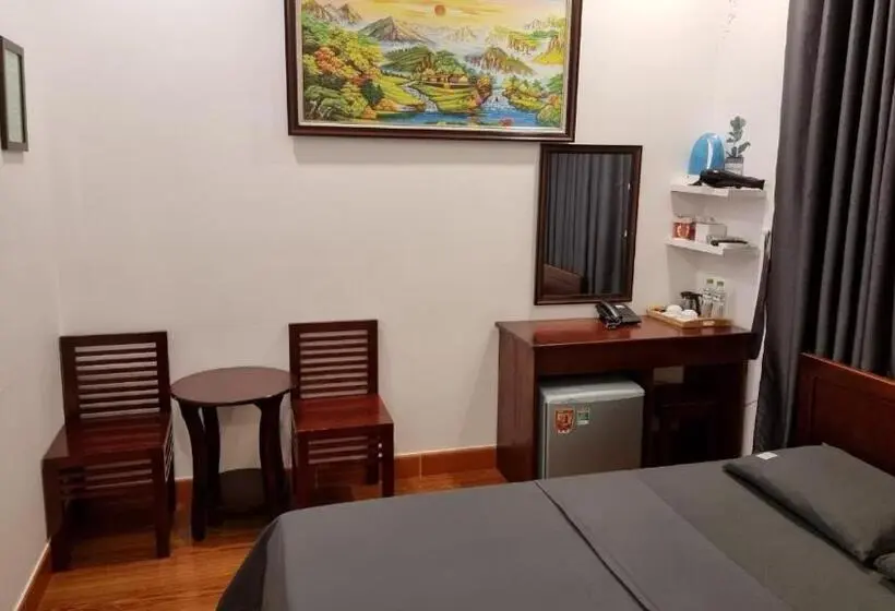 استودیوی لوکس, Ngoi Sao Phuong Nam
