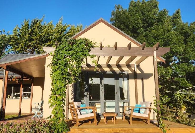 חדר דלוקס, Boutique Art Retreat