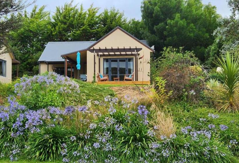 חדר דלוקס, Boutique Art Retreat