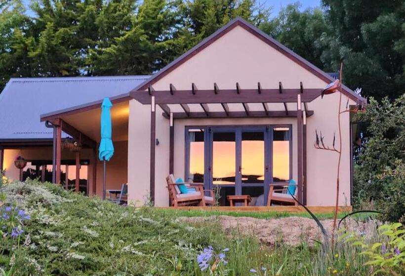 חדר דלוקס, Boutique Art Retreat