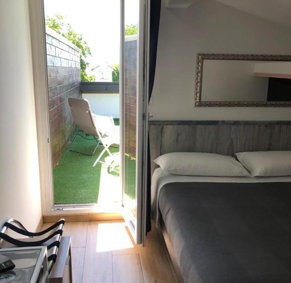 家庭间, Ai 4 Soli