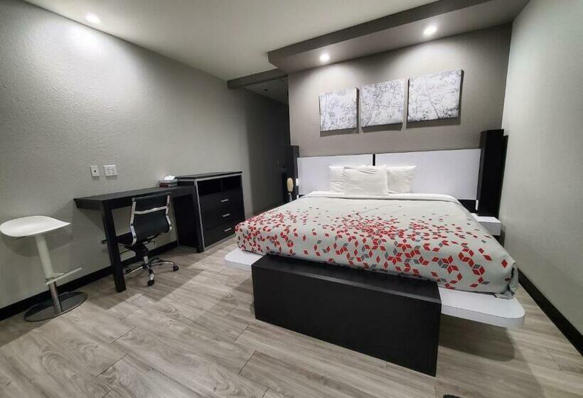 Стандартный Номер Кровать Кинг, Crystal Inn