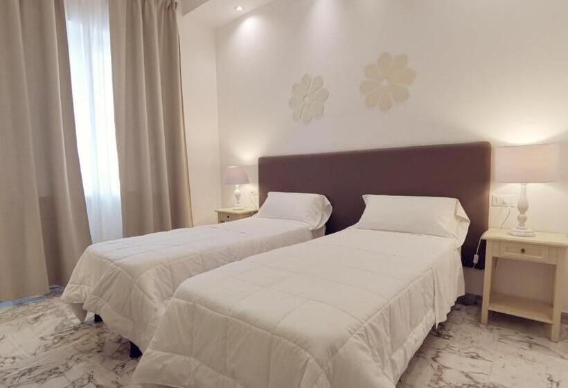 エコノミールーム, Flos Guest House