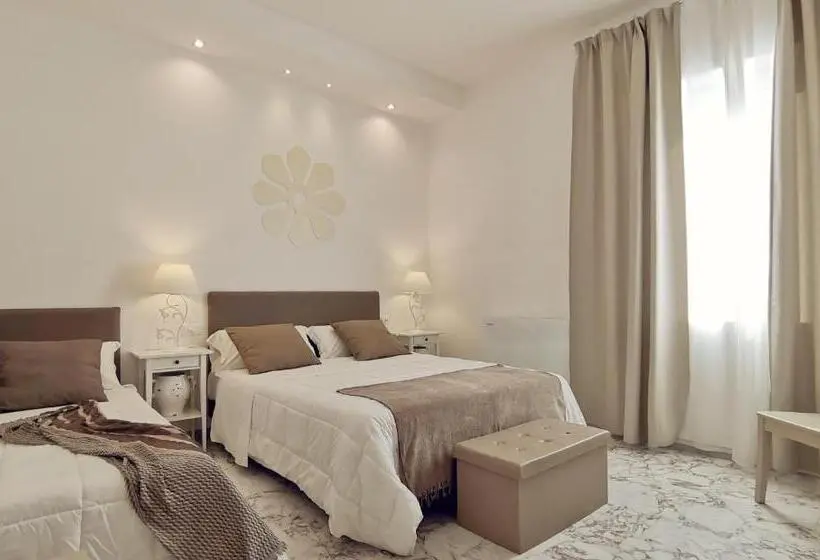スーペリアールーム, Flos Guest House