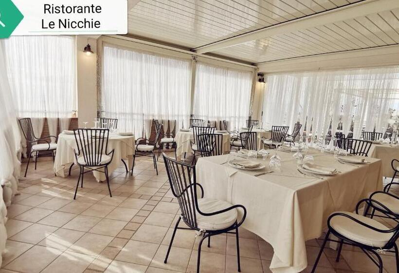 デラックスルーム, Flos Guest House