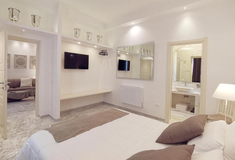 Семейный Номер Вид на Сад, Flos Guest House