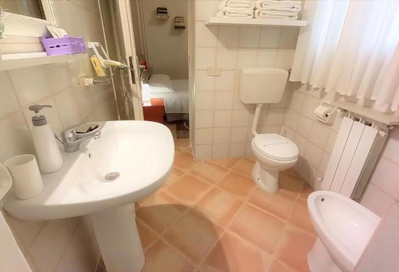 标准间, Bed&book Palazzo Cutelli