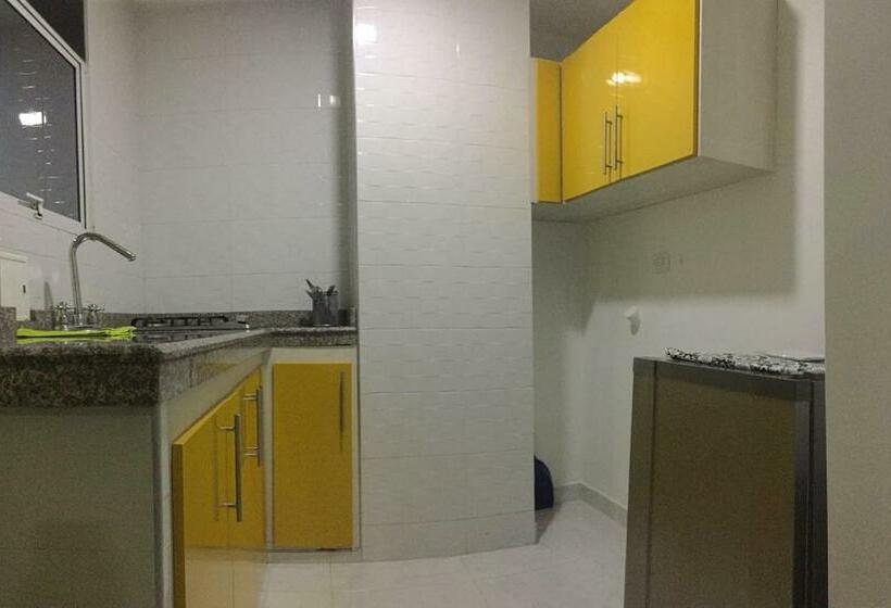 סטודיו דלוקס, Edificio Saintjoseph