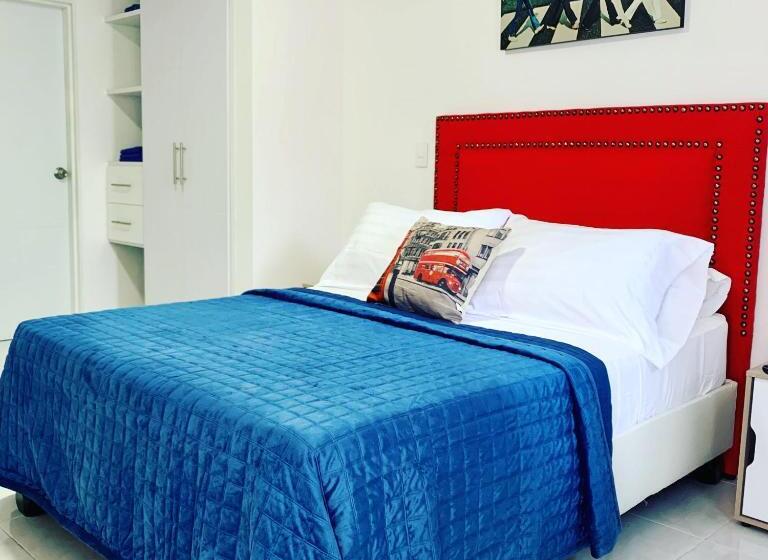 סטודיו משפחתי, Edificio Saintjoseph