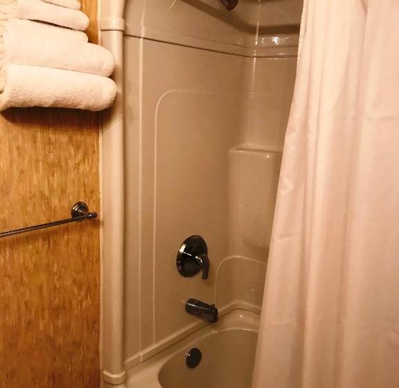 标准间, Country Inn Listowel