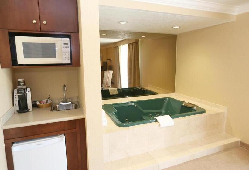 جناح سوبيريور, Country Inn Listowel