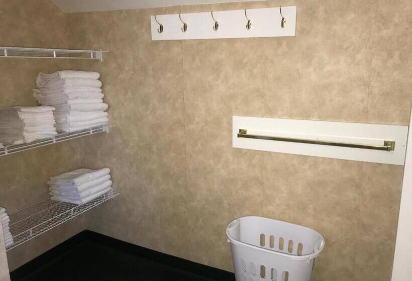 منزل 3 غرف نوم, Country Inn Listowel