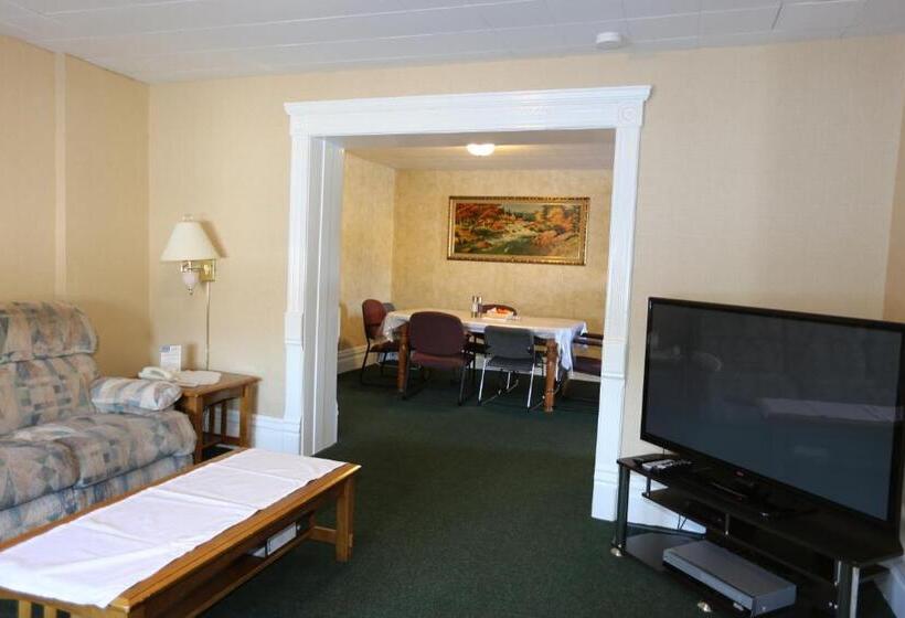 منزل 3 غرف نوم, Country Inn Listowel