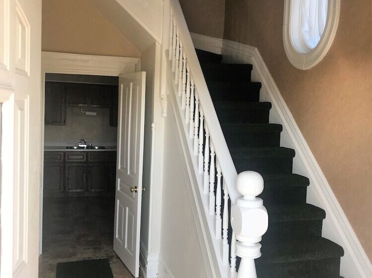 منزل 3 غرف نوم, Country Inn Listowel