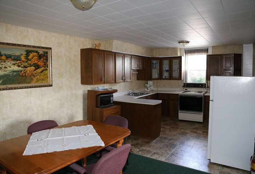 3ベッドルームハウス, Country Inn Listowel