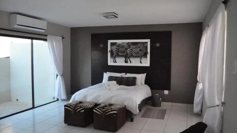 اتاق لوکس, Die Windpomp Guesthouse