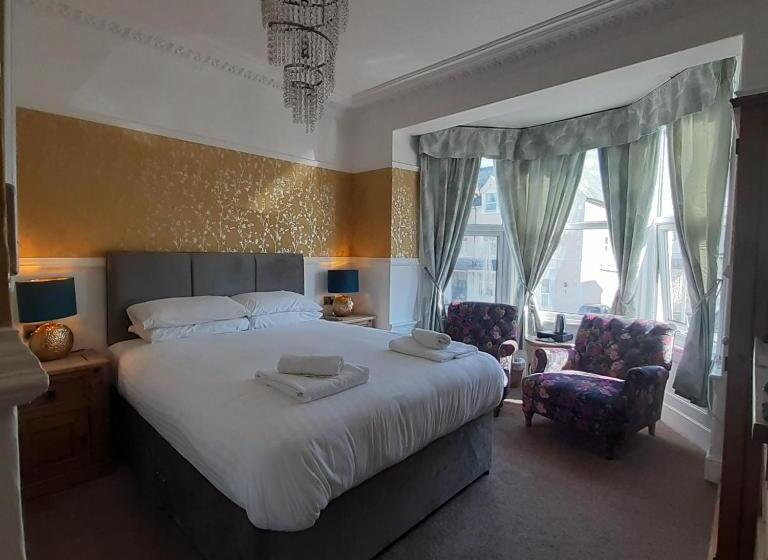 חדר סופריור עם מיטת קינג, The Merrydale Guest House