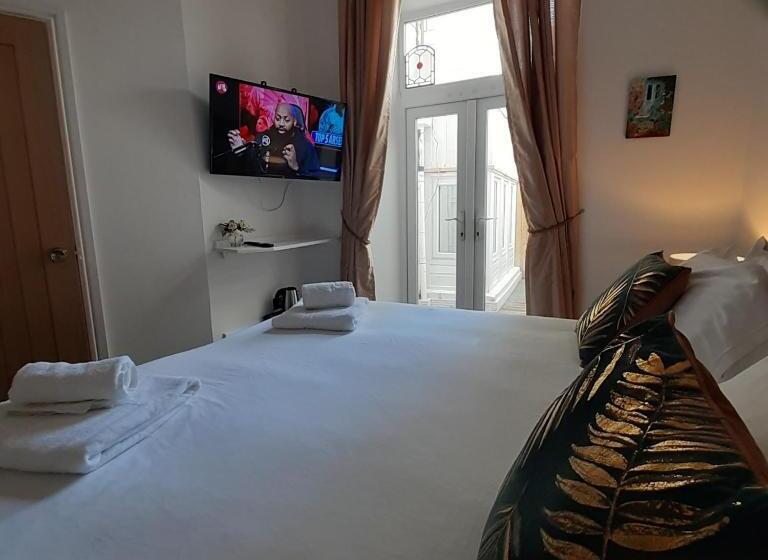 חדר סטנדרט עם טרסה, The Merrydale Guest House