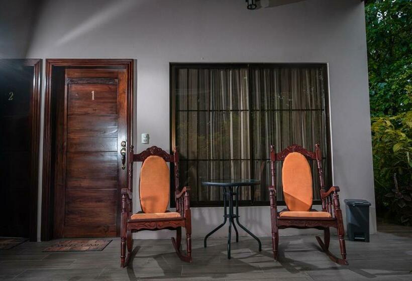 四人标准间, Villa Tucan