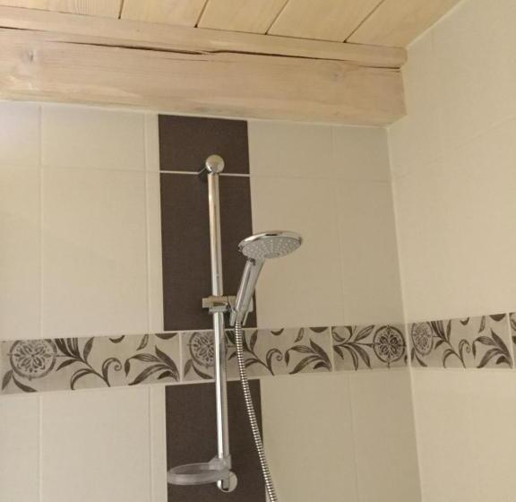 标准三人间, Bluets Et Brimbelles