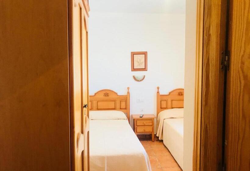 חדר סטנדרט, Hostal Restaurante Ecuador