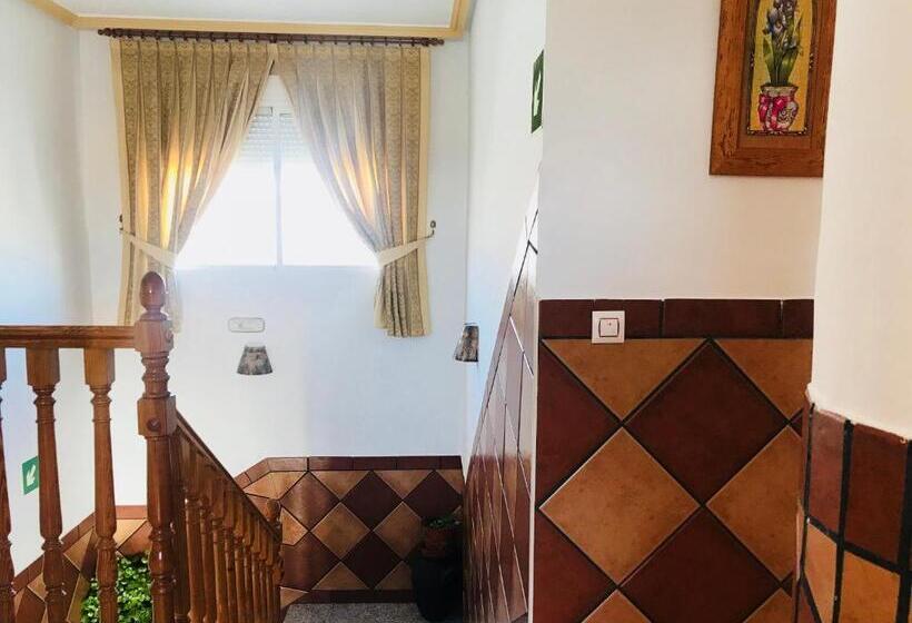 Номер Superior, Hostal Restaurante Ecuador