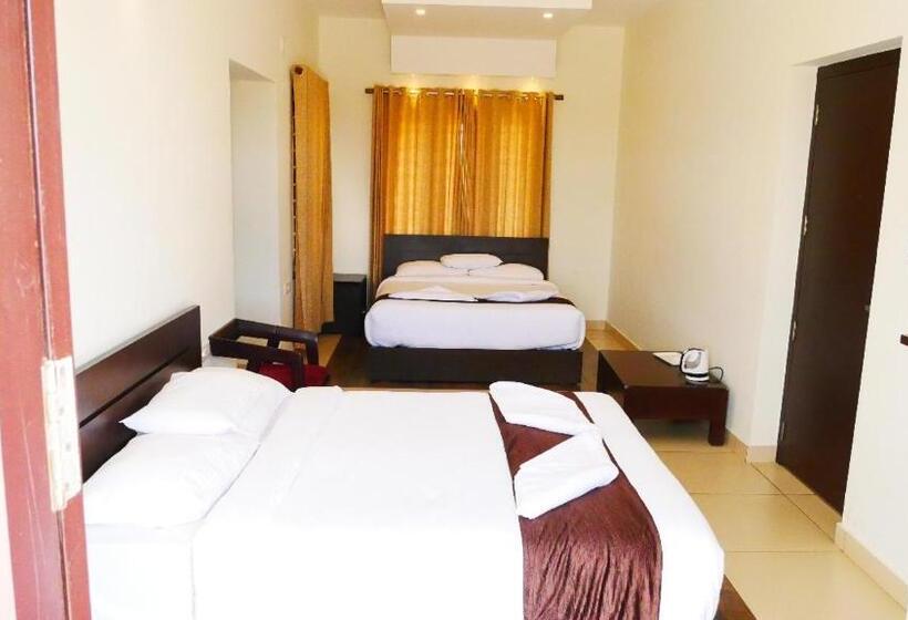 Pokój Rodzinny, Albisville Hilltop Mansion