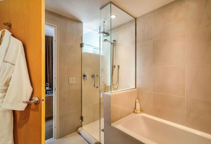 适用于残疾人士的豪华房间, Concorde Hotel New York