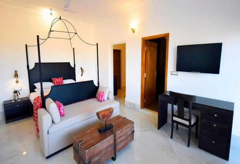 Superior suite with balcony, Fateh Safari Suites By Fateh Collection