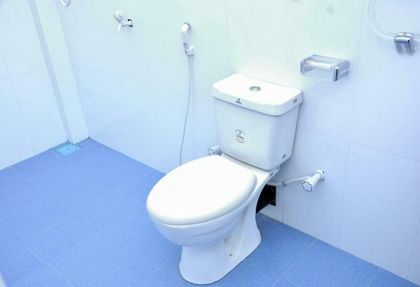 Standard Trippelrum, Hilton Cottage