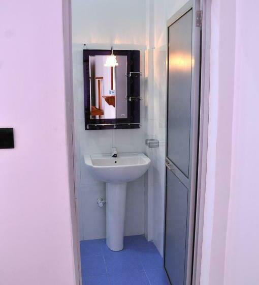 Standard Trippelrum, Hilton Cottage