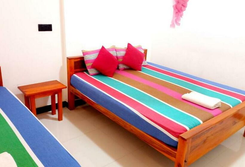 Standardrum, Hilton Cottage