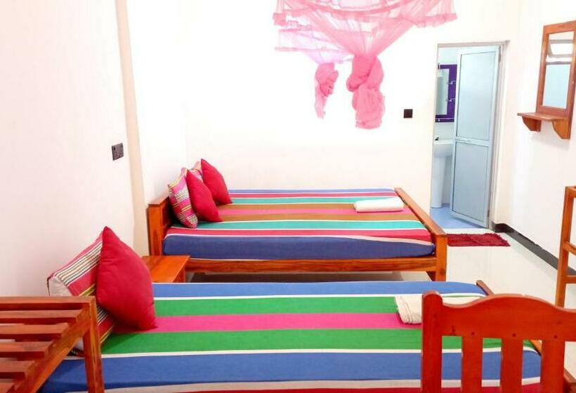 Standardrum, Hilton Cottage